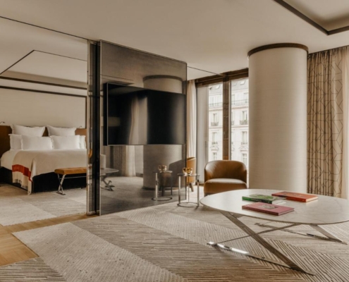 Paris Reise buchen ➤ Bulgari Hotel Paris ✓ an der Avenue George V. ✓ Preis pro Person pro Nacht ab 900.- Euro ✓ opulentes SPA.